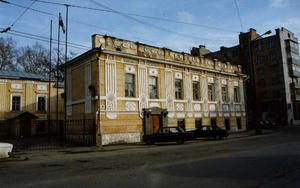 Институт туберкулеза на ул. Толмачева